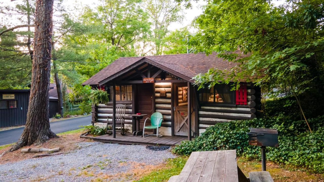 Hermitage Cabin,1270709620:JPEG