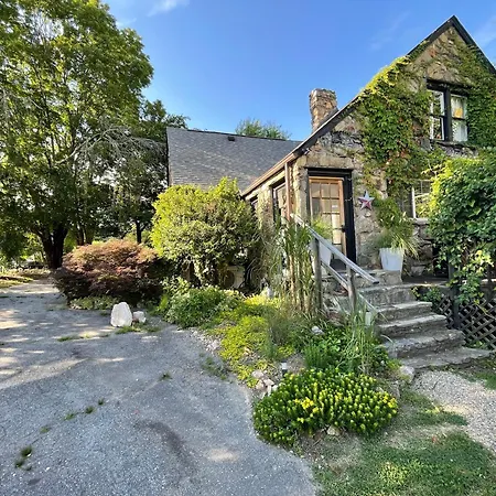 Asheville Urban Farmhouse Entire Home 4 Mi To Dt-3
