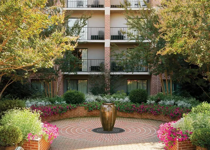 Boutique hotel only: Doubletree By Hilton Biltmore/Asheville