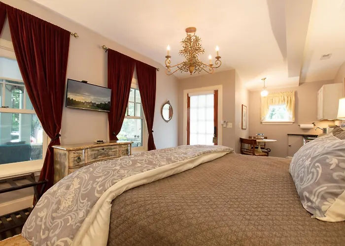 Bed and Breakfast Black Walnut B&B Inn